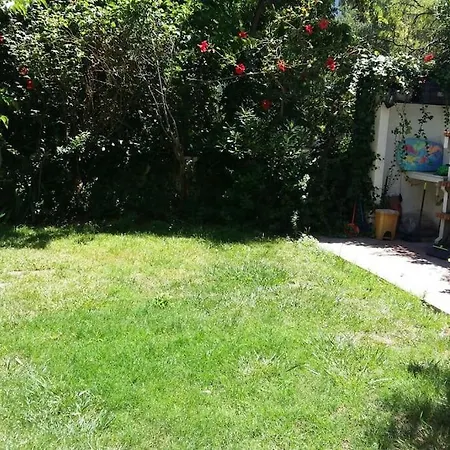 - Jardin En Playa San Sebastian * Sitges