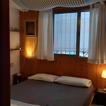 - Jardin En Playa San Sebastian Apartment Sitges